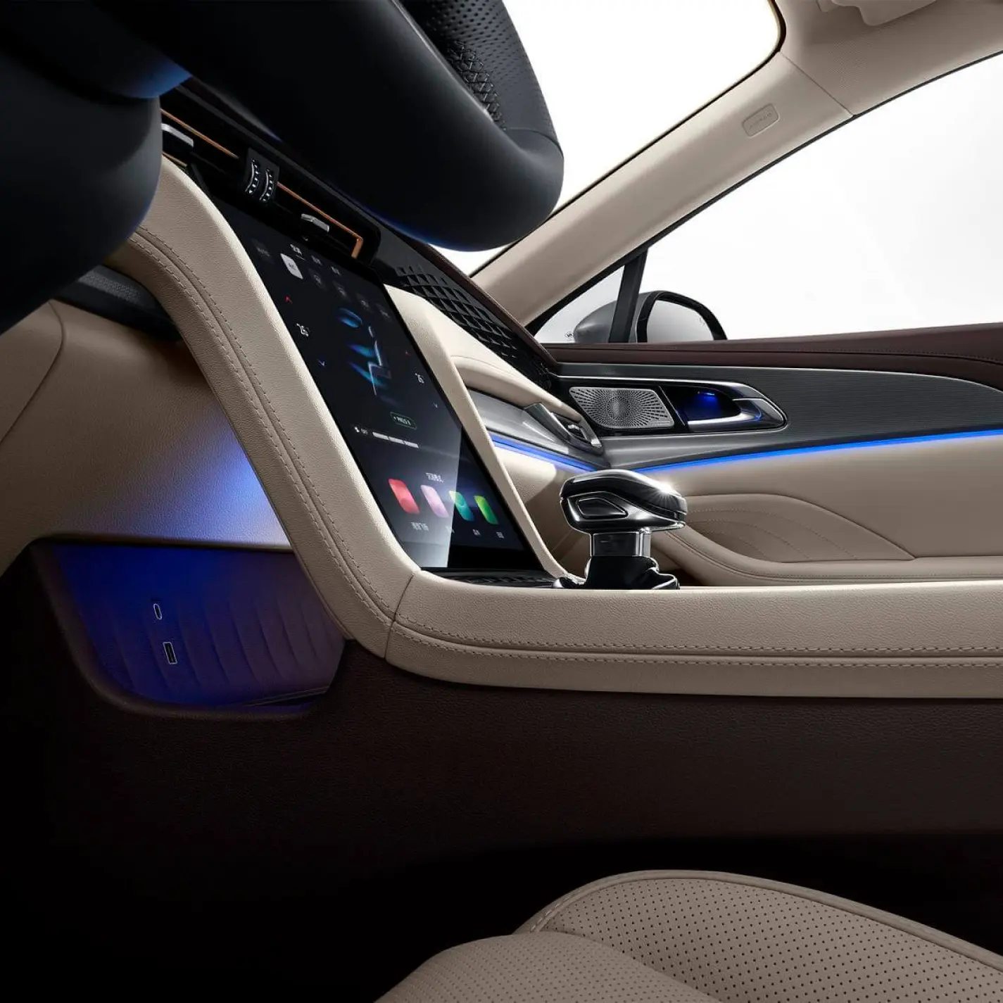 HONGQI H5 — Interior details 4