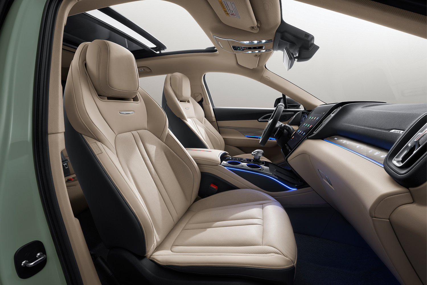 HONGQI HS3 — Interior details 2