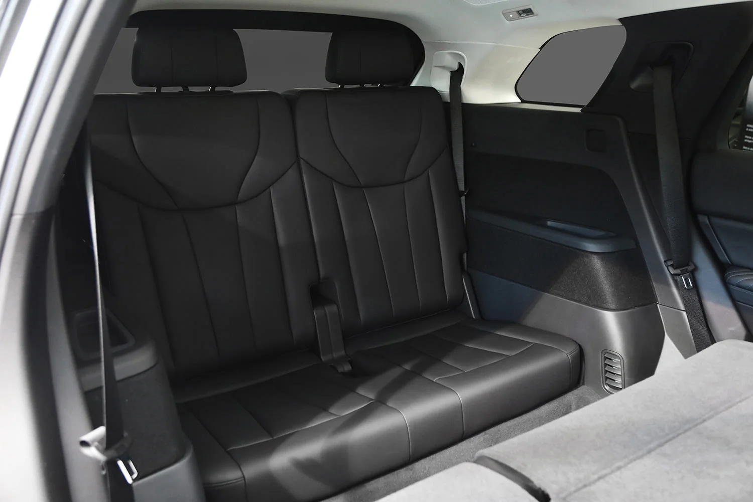 HONGQI E-HS9 — Interior details 7