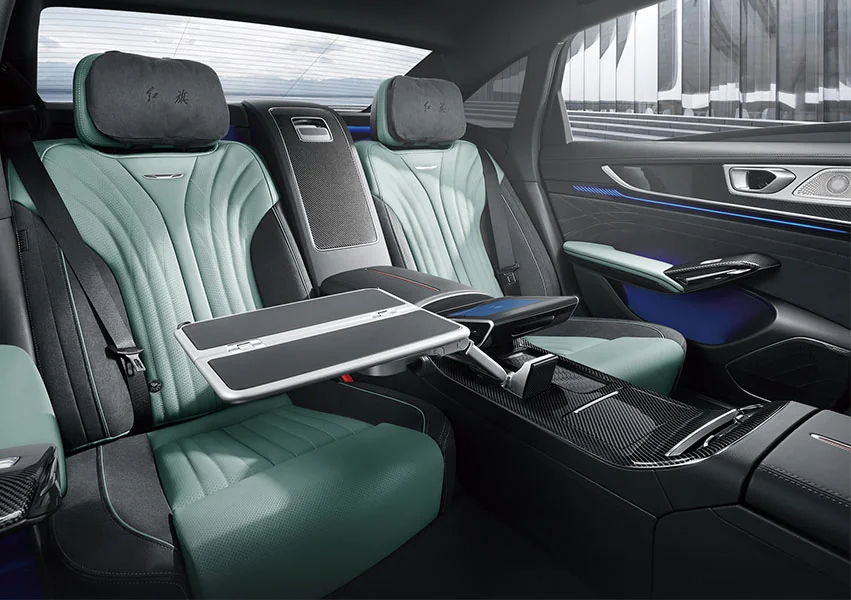 HONGQI H9 — Interior details 5